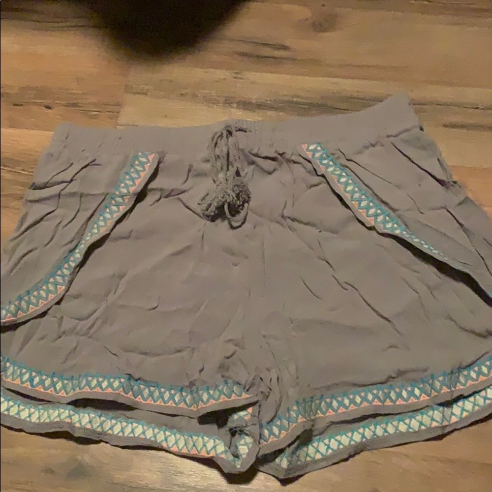 Gray tribal print shorts